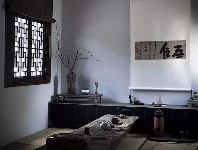 寻一方庭院，烹茶熏香